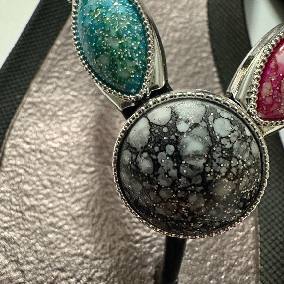 Multicolor Faux Stone Embellished Sandals with Thong Strap. Versatile sandal. - Picture 3 of 12